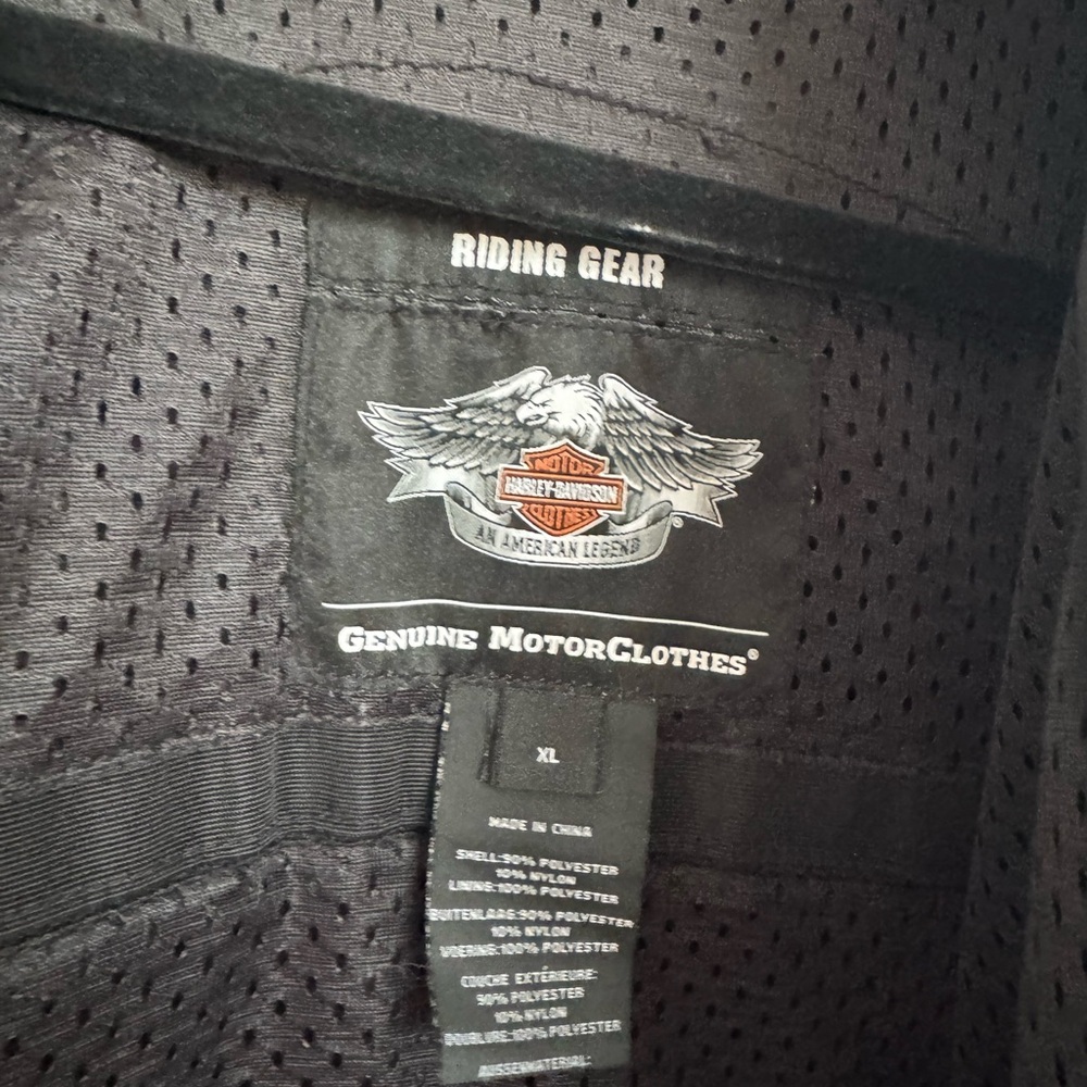Harley-Davidson Black Performance Jacket - Picture 3 of 5